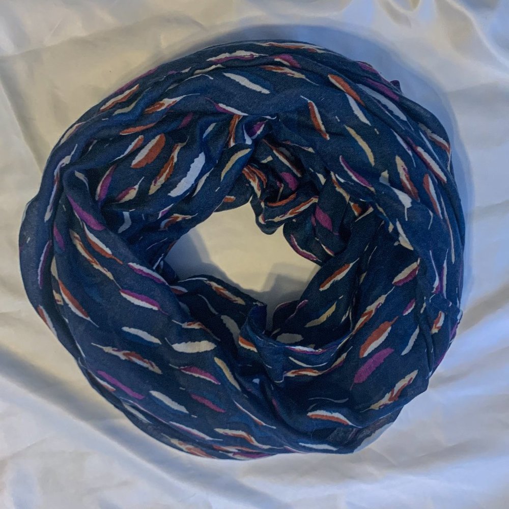 Bass Scarf